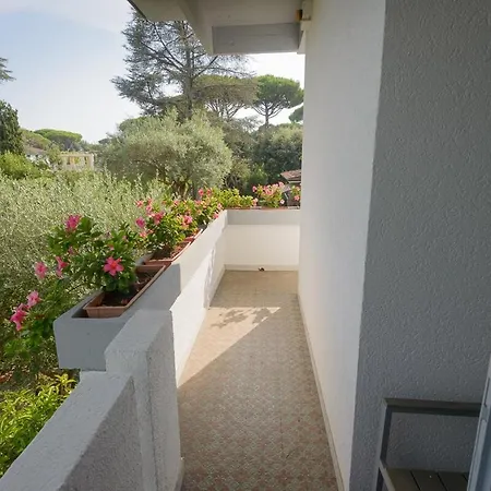 Relax In Forte Dei Marmi Дом отдыха *
